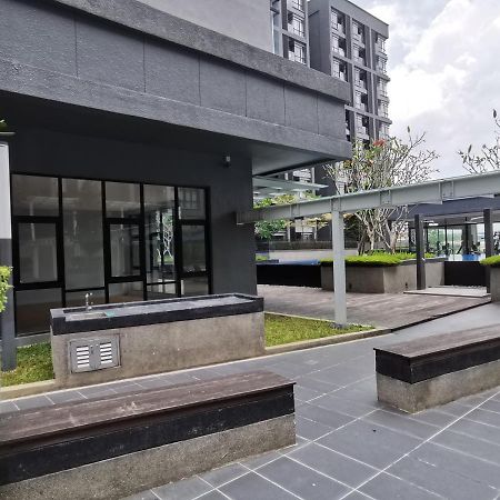Alocasia Geniehome 3Br Free Wifi @ Utropolis Shah Alam Zewnętrze zdjęcie